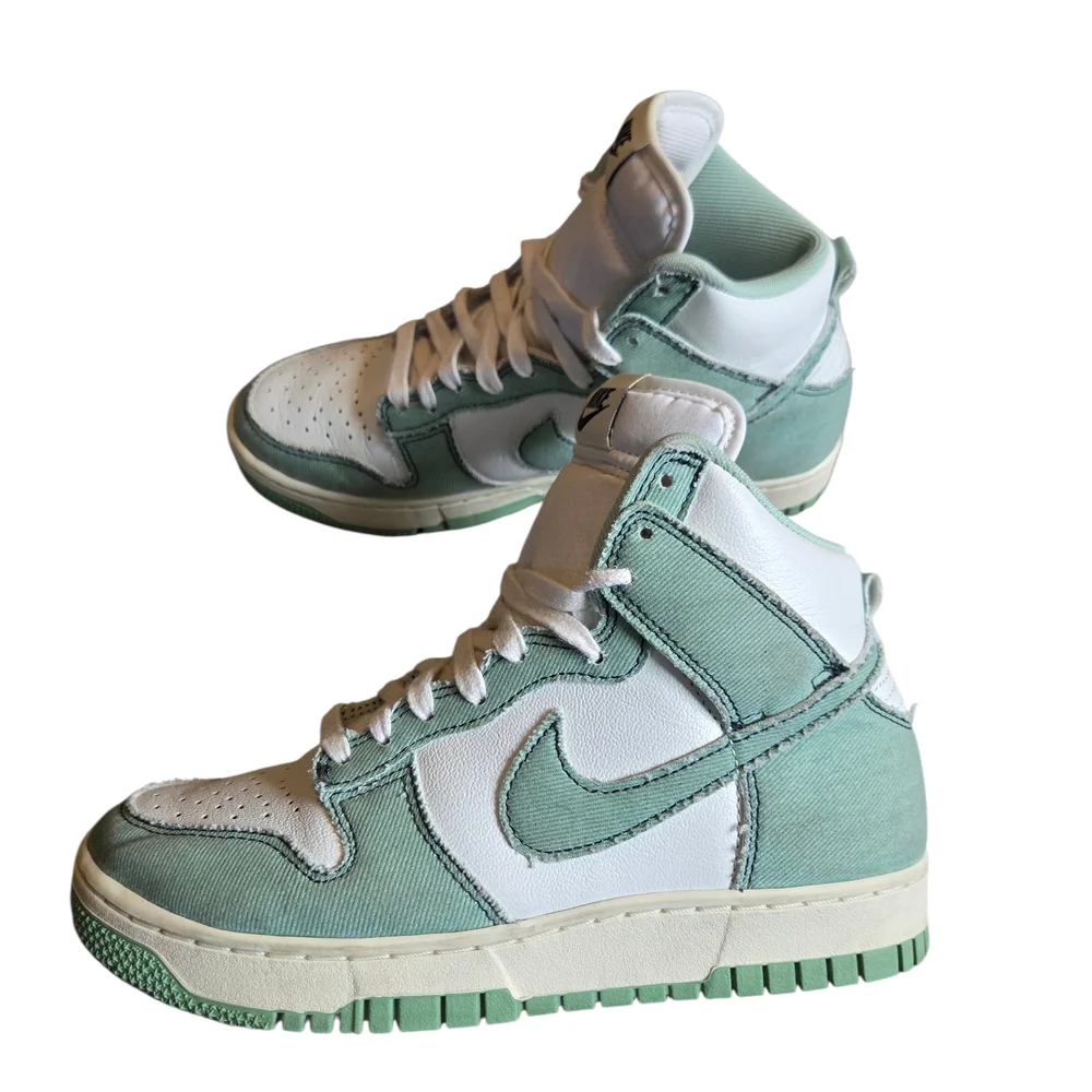 Nike Women's Nike Dunk High 1985 7.5 - Picture 1 of 13